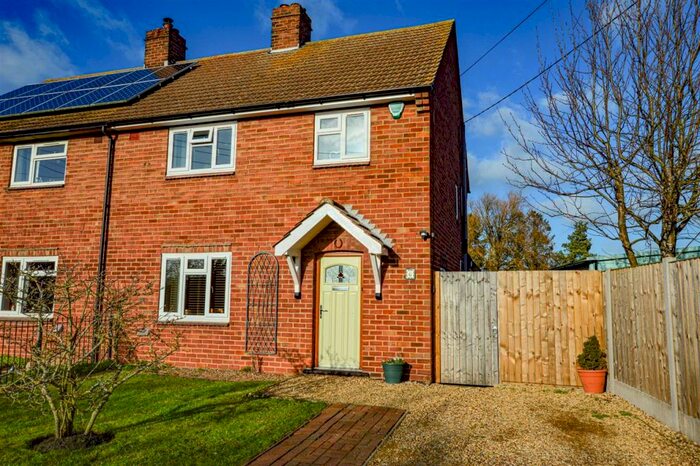 4 Bedroom Semi-Detached House For Sale In Station Road, Scredington, Sleaford, NG34