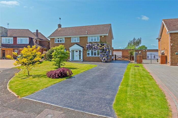 4 Bedroom Detached House For Sale In Dane Close, Hartlip, Sittingbourne, ME9