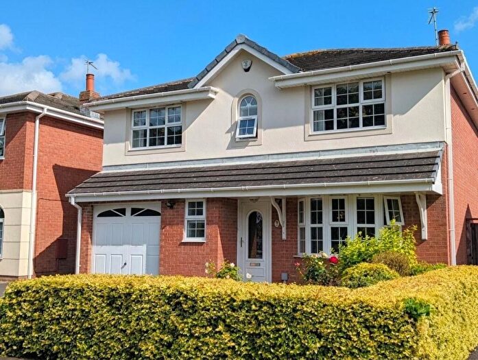 4 Bedroom Detached House For Sale In Dunlin Drive, Lytham, FY8