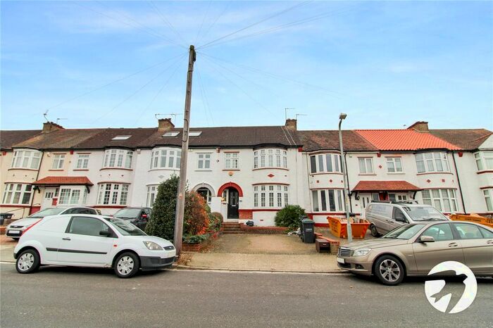 3 Bedroom Terraced House To Rent In The Fairway, Gravesend DA11