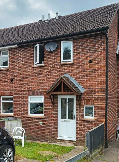 2 Bedroom Terraced House To Rent In Titchfield Close, Tadley, RG26