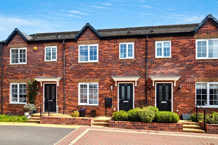 3 Bedroom Terraced House For Sale In Wren Green Way, Wrenthorpe, Wakefield, West Yorkshire, WF2