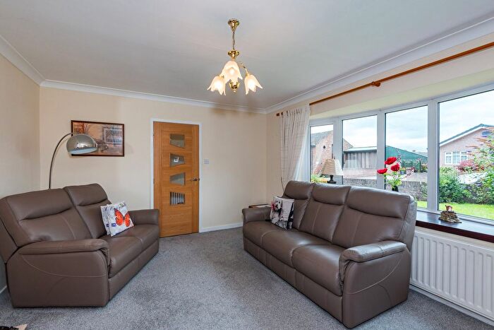 2 Bedroom Detached Bungalow For Sale In Monks Close, Penrith, CA11