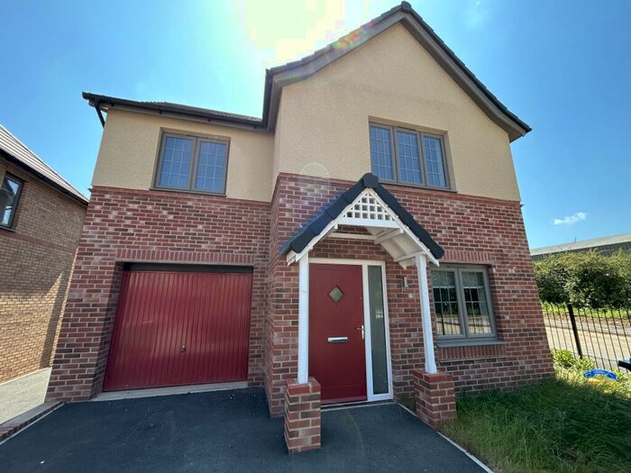 3 Bedroom House To Rent In Cherry Avenue, Market Harborough, LE16