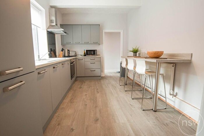 4 Bedroom Semi Detached House To Rent In Southport Road, Ormskirk, L39