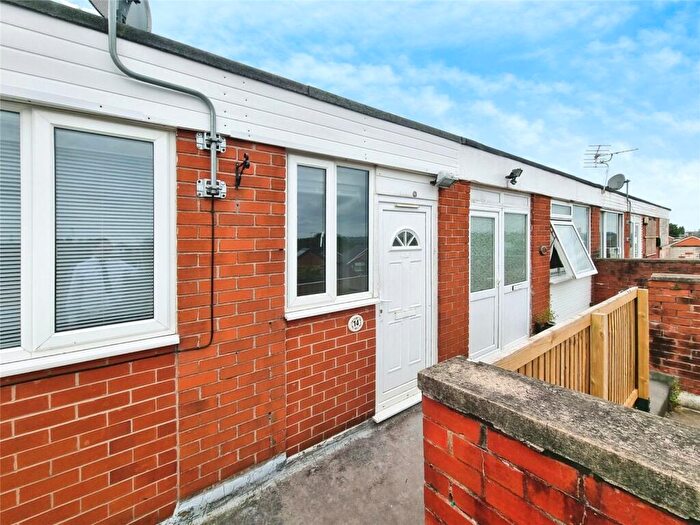 2 Bedroom Flat To Rent In Southall Way, Stoke-on-Trent, Staffordshire, ST2