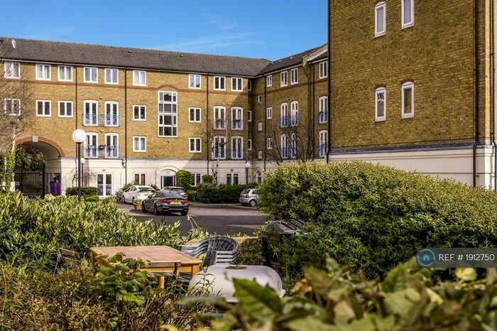 2 Bedroom Penthouse To Rent In City Walk, Shoreditch, London, E2