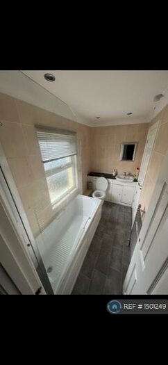 2 Bedroom Terraced House To Rent In Mount Pleasant, Llandrindod Wells, LD1