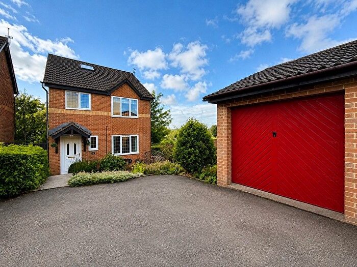 3 Bedroom Detached House For Sale In Tyle'r Hendy, Miskin, Pontyclun, Rhondda Cynon Taff., CF72