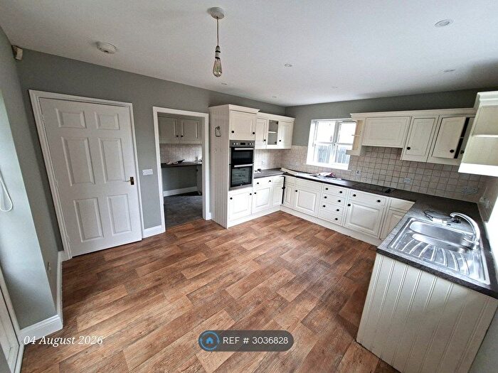 2 Bedroom Detached House To Rent In Highfield Road, Selby, YO8