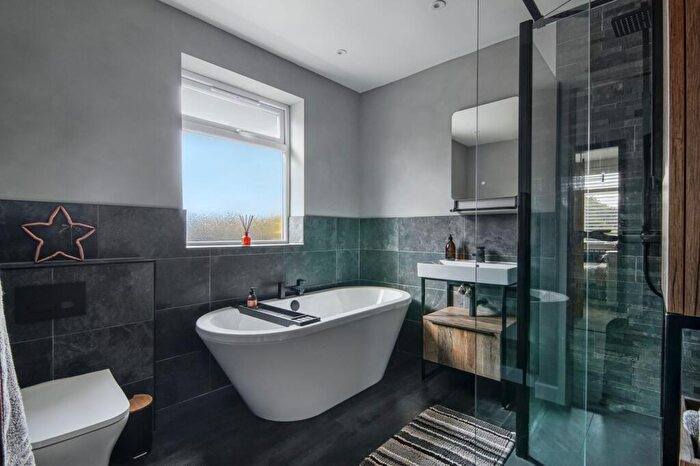 3 Bedroom Semi Detached House For Sale In St. Martins Road, Coventry, CV3