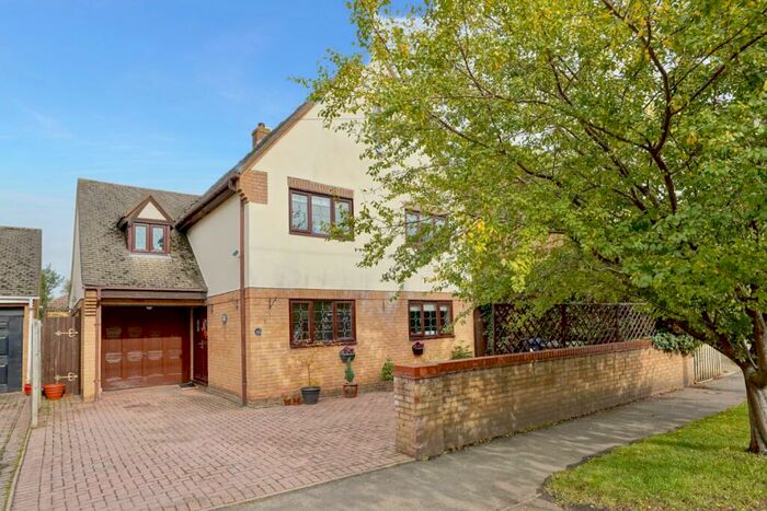 4 Bedroom Detached House For Sale In The Highway, Great Staughton, PE19