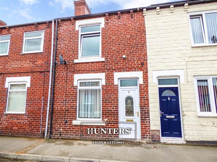 2 Bedroom Terraced House To Rent In Rhyl Street, Featherstone, WF7
