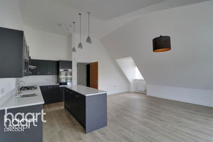 2 Bedroom Penthouse To Rent In South Park, Lincoln, LN5