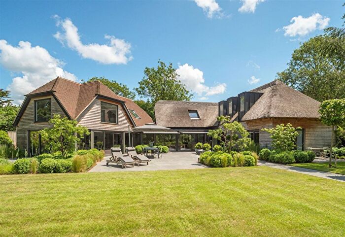 4 Bedroom Detached House For Sale In Park Lane, Aldingbourne, Chichester, West Sussex, PO20