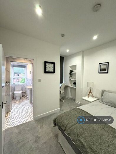 Studio To Rent In Aberdour Street, Glasgow, G31