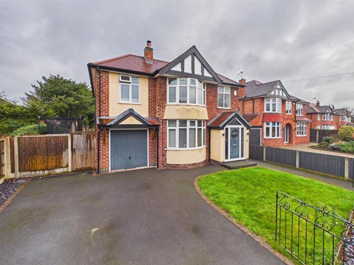 4 Bedroom Detached House For Sale In Main Road, Wilford, Nottingham, NG11