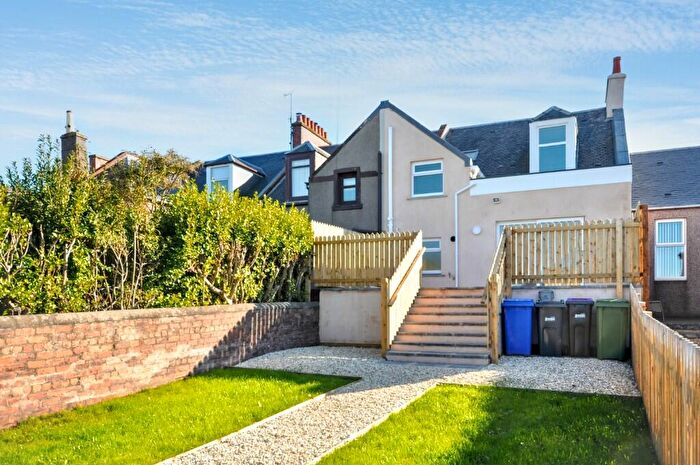 3 Bedroom Terraced House For Sale In Dalrymple Street, Girvan, Ayrshire, KA26