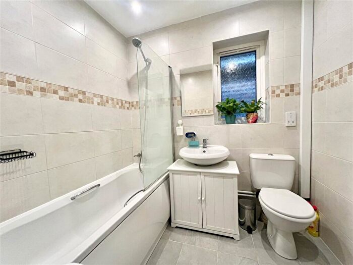 2 Bedroom Bungalow For Sale In May Gardens, Walkford, Christchurch, Dorset, BH23