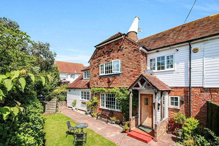 3 Bedroom Semi Detached House For Sale In The Green, Woodchurch, TN26