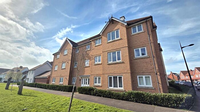 2 Bedroom Flat To Rent In Kensington Way, Polegate, BN26