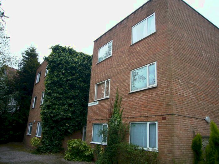 2 Bedroom Flat To Rent In Mulberry Court, Wake Green Road, Moseley B13