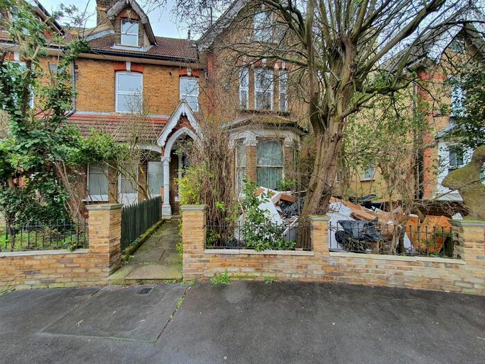 3 Bedroom Property To Rent In St. Pauls Road, Thornton Heath, CR7