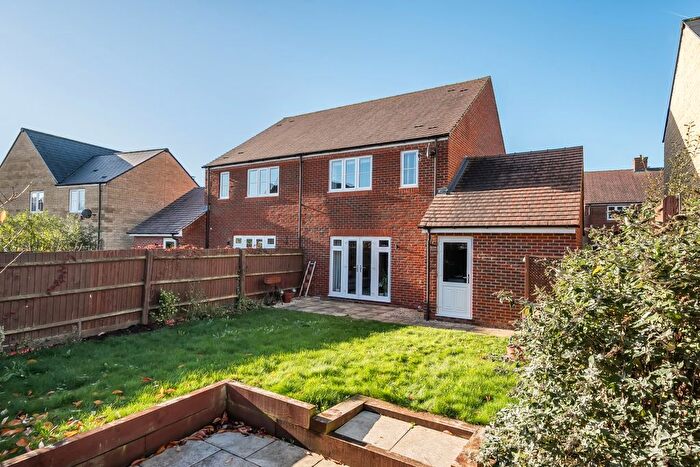 3 Bedroom Semi-Detached House For Sale In Shergold Road, Bampton, Oxfordshire, OX18