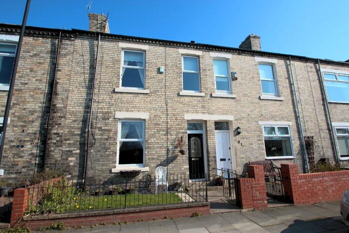 Terraced House To Rent In Algernon Terrace, Tynemouth, NE30