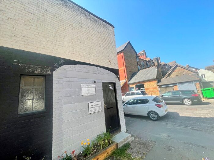 1 Bedroom Flat To Rent In Station Road, Westgate-On-Sea, CT8