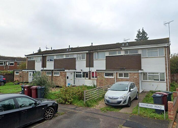 2 Bedroom Flat For Sale In Fulmead Road, Reading, Berkshire, RG30