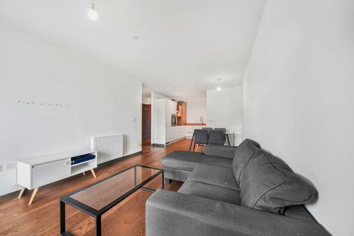 1 Bedroom Flat To Rent In Abbey Road, Barking, London, IG11