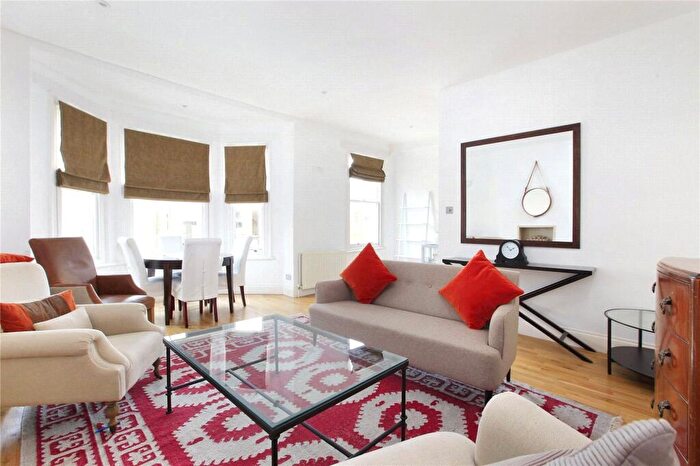 2 Bedroom Flat To Rent In Alderbrook Road, Clapham South, SW12