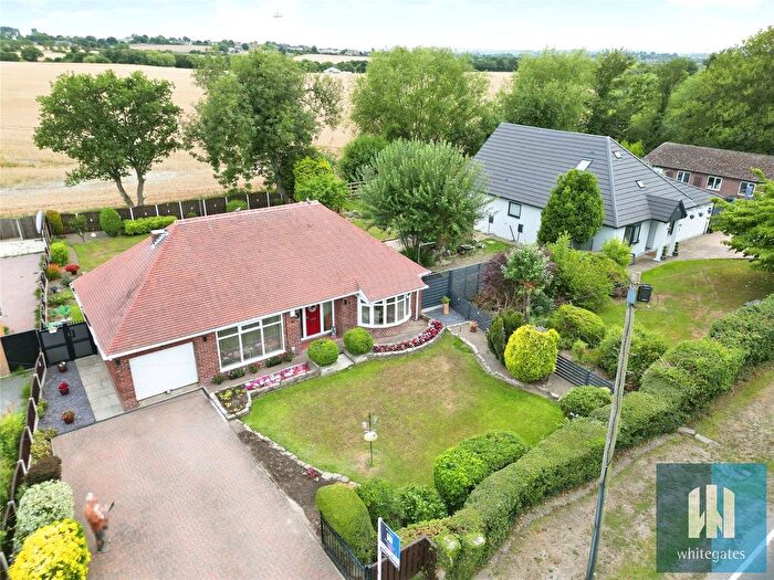3 Bedroom Bungalow For Sale In Robin Lane, Hemsworth, Pontefract, West Yorkshire, WF9