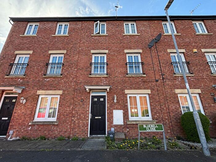 4 Bedroom Town House For Sale In Bluebell Close, Park Meadows, L32