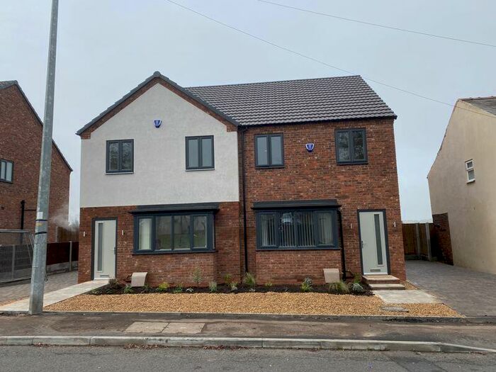 3 Bedroom Semi-Detached House To Rent In Summit Place, Gornal Wood, Dudley, DY3