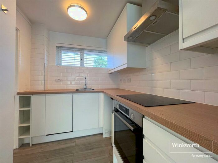 1 Bedroom Apartment To Rent In Preston Hill, Harrow, HA3
