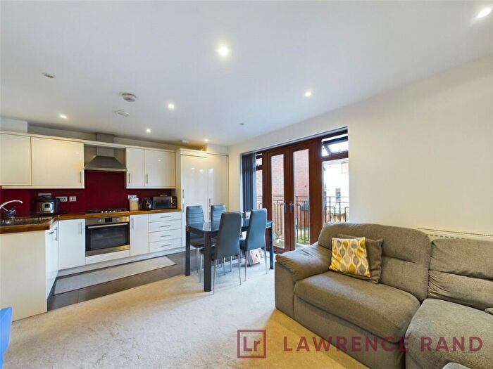 2 Bedroom Flat To Rent In Beaumanor House, Flowers Avenue, Ruislip, Middlesex, HA4