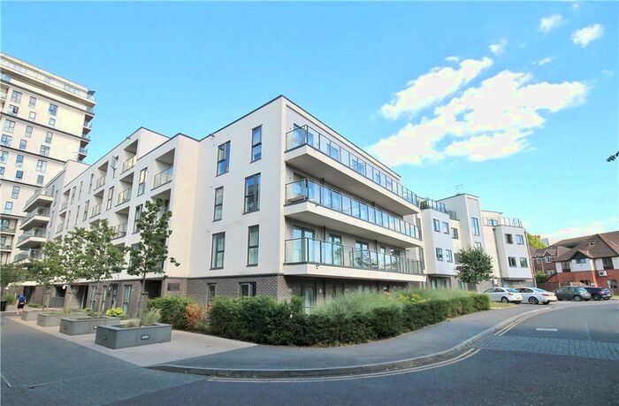 1 Bedroom Flat To Rent In Bradfield Close, Woking, Surrey, GU22