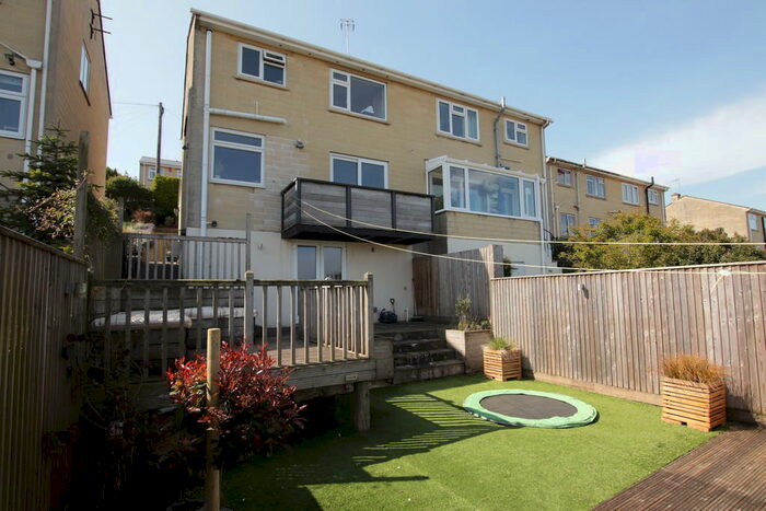 4 Bedroom Semi-Detached House To Rent In Edgeworth Road, Bath, BA2