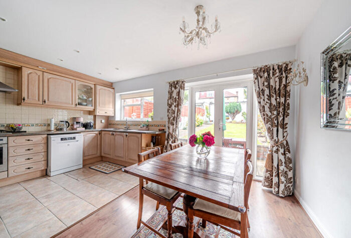 4 Bedroom Terraced House For Sale In Holden Avenue, London, NW9