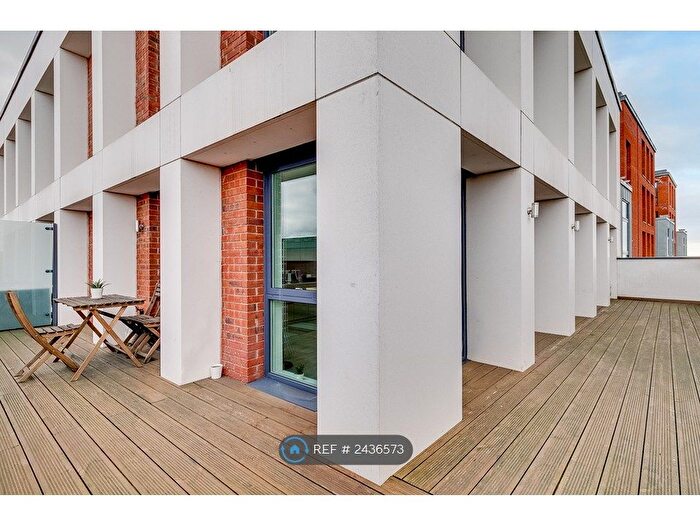 2 Bedroom Flat To Rent In Gaumont Place, London, SW2