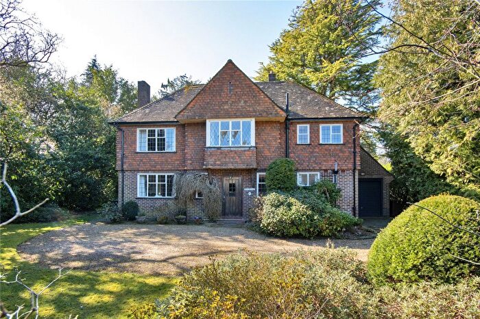 3 Bedroom Detached House For Sale In Dornden Drive, Langton Green, Tunbridge Wells, Kent, TN3