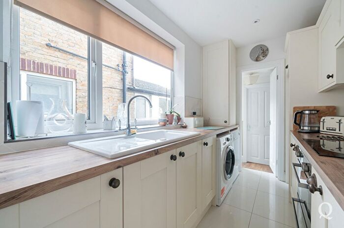 3 Bedroom Terraced House For Sale In Cowper Road, Sittingbourne, Kent, ME10
