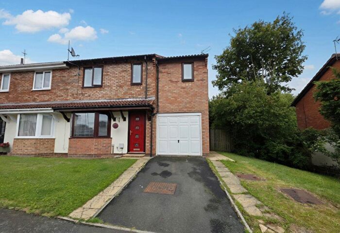 4 Bedroom Semi-Detached House For Sale In The Spinney, Annitsford, NE23