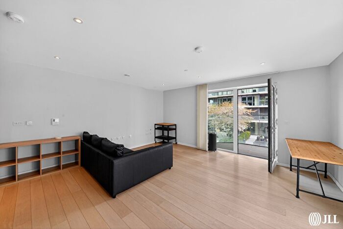 2 Bedroom Flat To Rent In Lantana Heights, Glasshouse Gardens, London, E20