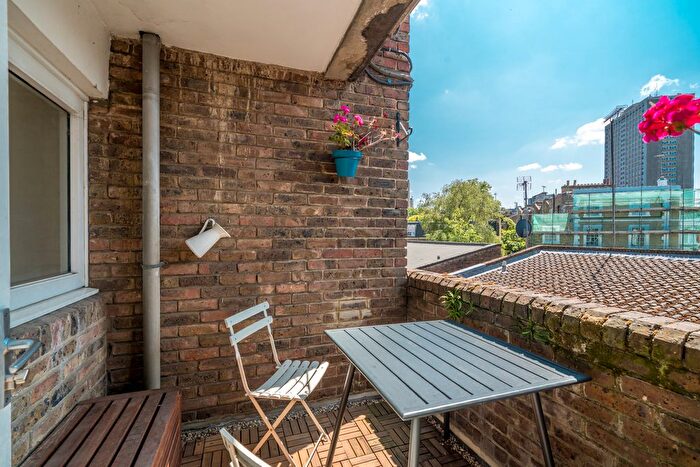 1 Bedroom Flat To Rent In Theseus Walk, London, N1