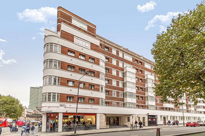 Studio To Rent In University Street, Paramount Court, WC1E