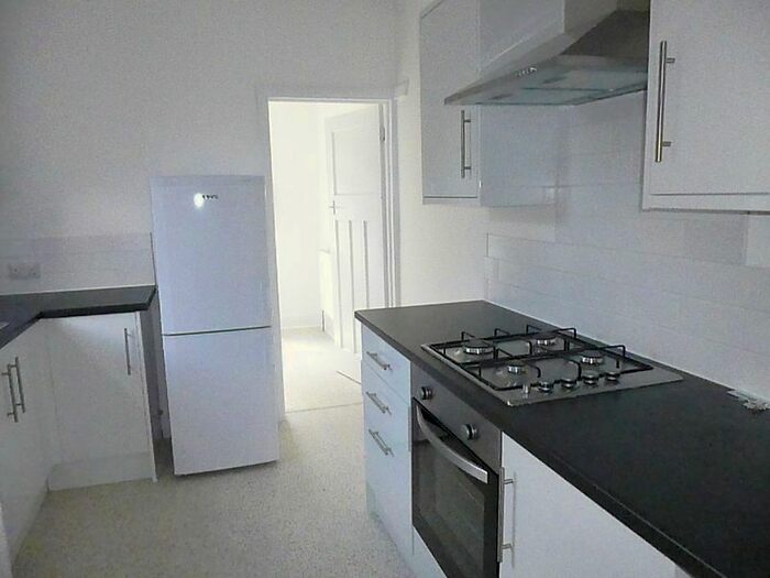 1 Bedroom Flat To Rent In Nield Road, Hayes, UB3