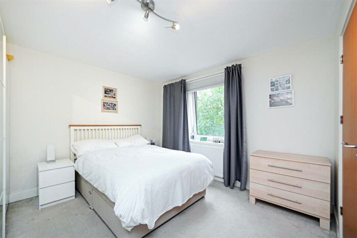 2 Bedroom Apartment To Rent In Shingly Place, The Ridgeway, Chingford, E4